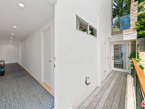 24928 Malibu Road, Malibu CA 90265