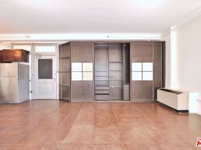 215 W 7th Street 907, Los Angeles CA 90014