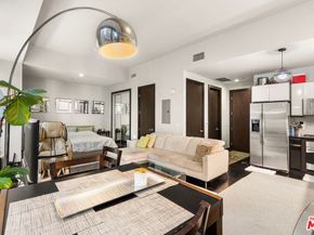 655 S Hope Street 701, Los Angeles CA 90017