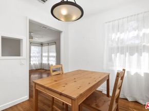 425 W Riverside Drive, Burbank CA 91506