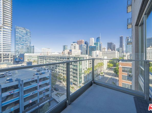 1100 S Hope Street 914, Los Angeles CA 90015