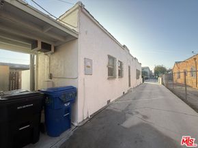 6544 S Victoria Avenue, Los Angeles CA 90043