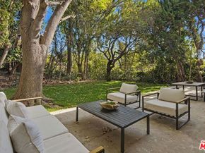 2612 S Beverly Drive, Los Angeles CA 90034