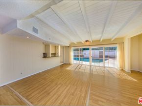 19168 Erwin Street, Tarzana CA 91335