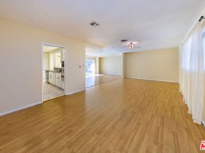 19168 Erwin Street, Tarzana CA 91335