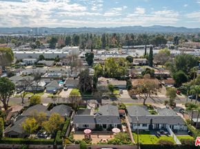 22301 Leadwell Street, Canoga Park CA 91303