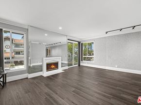 1516 Hi Point Street 101, Los Angeles CA 90035