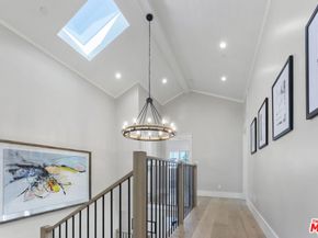 7501 Agnew Avenue, Los Angeles CA 90045