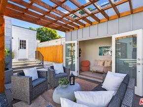 2931 S Bronson Avenue, Los Angeles CA 90018