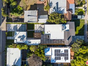 2931 S Bronson Avenue, Los Angeles CA 90018