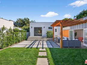 2931 S Bronson Avenue, Los Angeles CA 90018