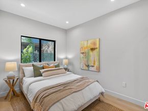 2931 S Bronson Avenue, Los Angeles CA 90018