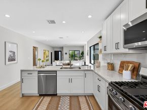 2931 S Bronson Avenue, Los Angeles CA 90018