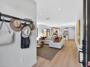 2931 S Bronson Avenue, Los Angeles CA 90018