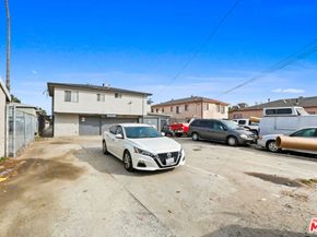 1044 W 110th Street, Los Angeles CA 90044