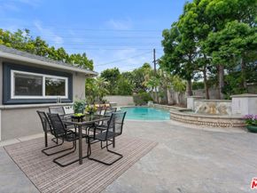 6304 W 79th Street, Los Angeles CA 90045