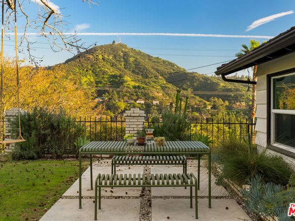 1741 Golf Club Drive, Glendale CA 91206