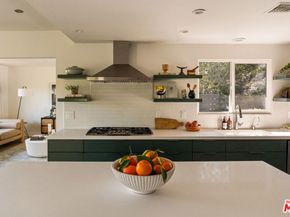 1741 Golf Club Drive, Glendale CA 91206