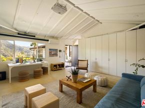 1741 Golf Club Drive, Glendale CA 91206