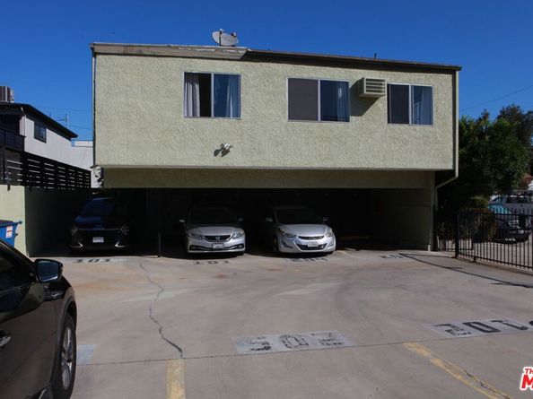 1818 Ripple Street, Los Angeles CA 90039