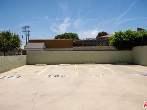 1818 Ripple Street, Los Angeles CA 90039