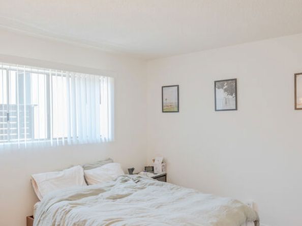 1818 Ripple Street, Los Angeles CA 90039