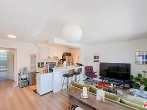 1818 Ripple Street, Los Angeles CA 90039