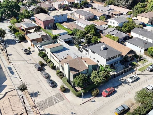 1818 Ripple Street, Los Angeles CA 90039