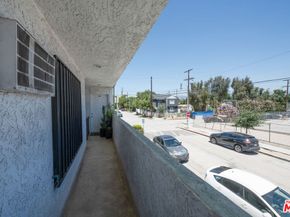 1818 Ripple Street, Los Angeles CA 90039