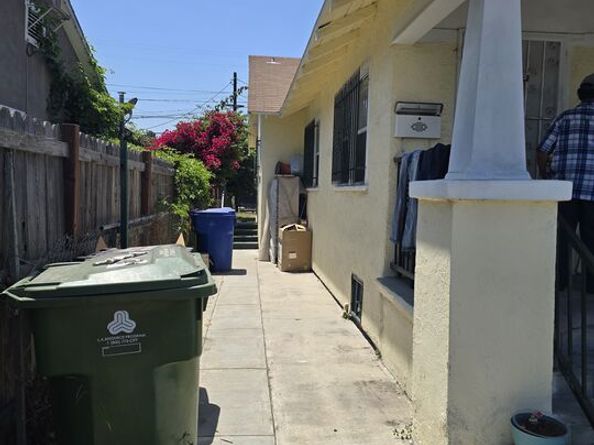 5415 S Normandie Avenue, Los Angeles CA 90037