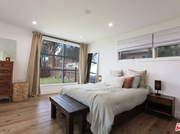 7058 Petit Avenue, Van Nuys CA 91406