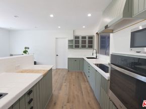 7058 Petit Avenue, Van Nuys CA 91406