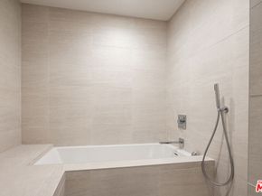 411 S Hamel Road 205, Los Angeles CA 90048