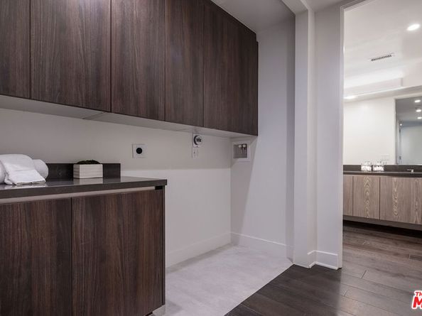 411 S Hamel Road 205, Los Angeles CA 90048