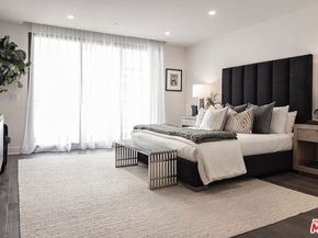 411 S Hamel Road 205, Los Angeles CA 90048
