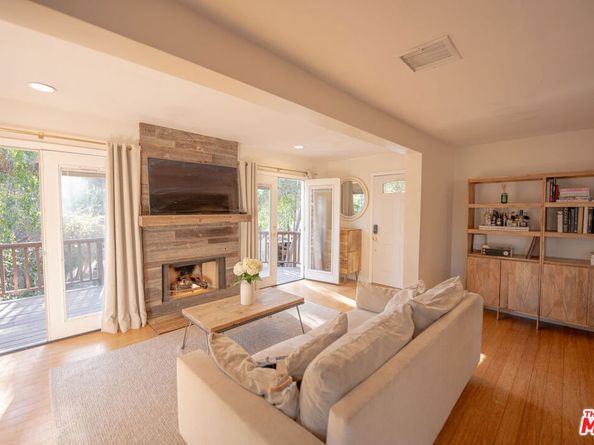 10608 Johanna Avenue, Sunland CA 91040