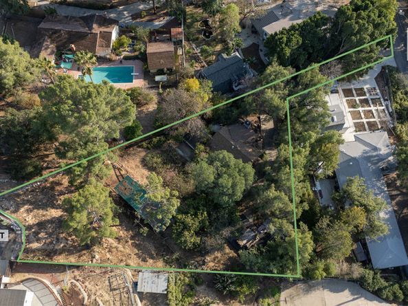 10608 Johanna Avenue, Sunland CA 91040