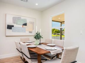 1237 N Whitnall Highway, Burbank CA 91505