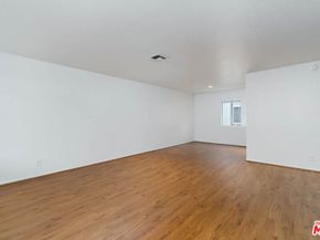 523 Manchester Terrace 5, Inglewood CA 90301