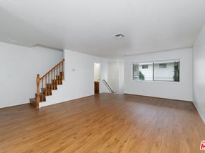 523 Manchester Terrace 5, Inglewood CA 90301