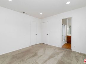 523 Manchester Terrace 5, Inglewood CA 90301