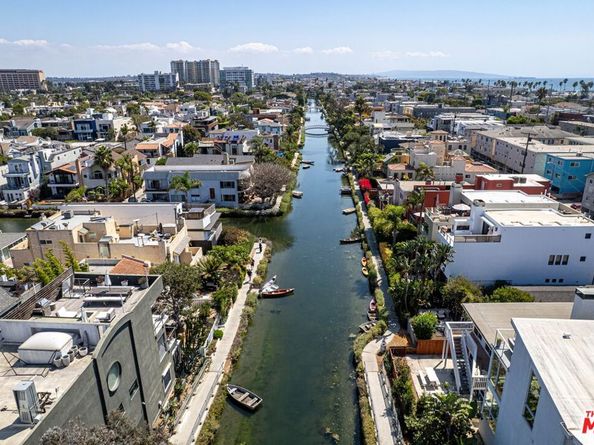 1912 Pacific Avenue, Venice CA 90291