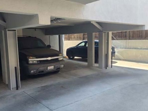 725 N Sweetzer Avenue, Los Angeles CA 90069