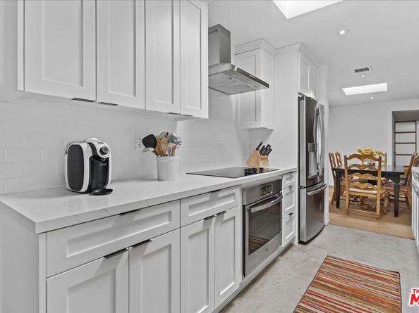 5050 Coldwater Canyon Avenue 310, Sherman Oaks CA 91423