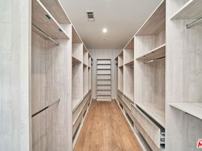 458 S Mansfield Avenue, Los Angeles CA 90036