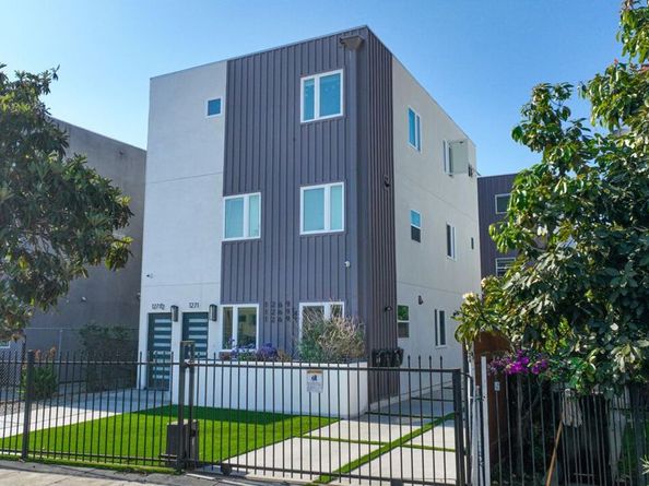 1269 W 36th Street, Los Angeles CA 90007