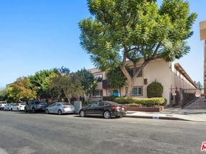 5400 Newcastle Avenue 66, Encino CA 91316