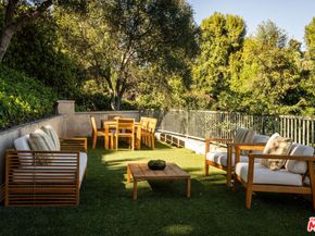 10950 Bellagio Road, Los Angeles CA 90077