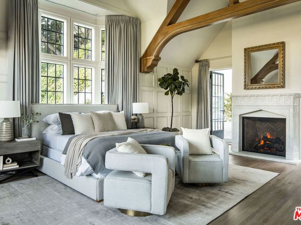 10950 Bellagio Road, Los Angeles CA 90077