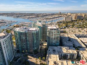 13700 Marina Pointe Drive 1007, Marina Del Rey CA 90292